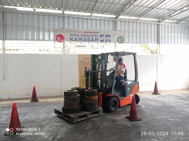 kursus operator forklift bekasi