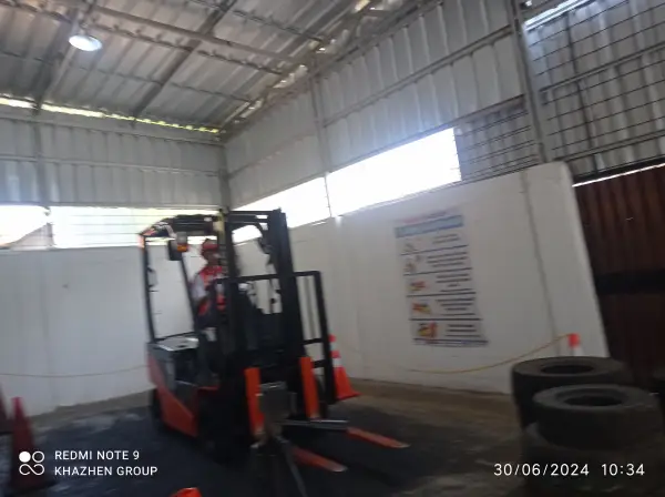 pelatihan forklift untuk pemula